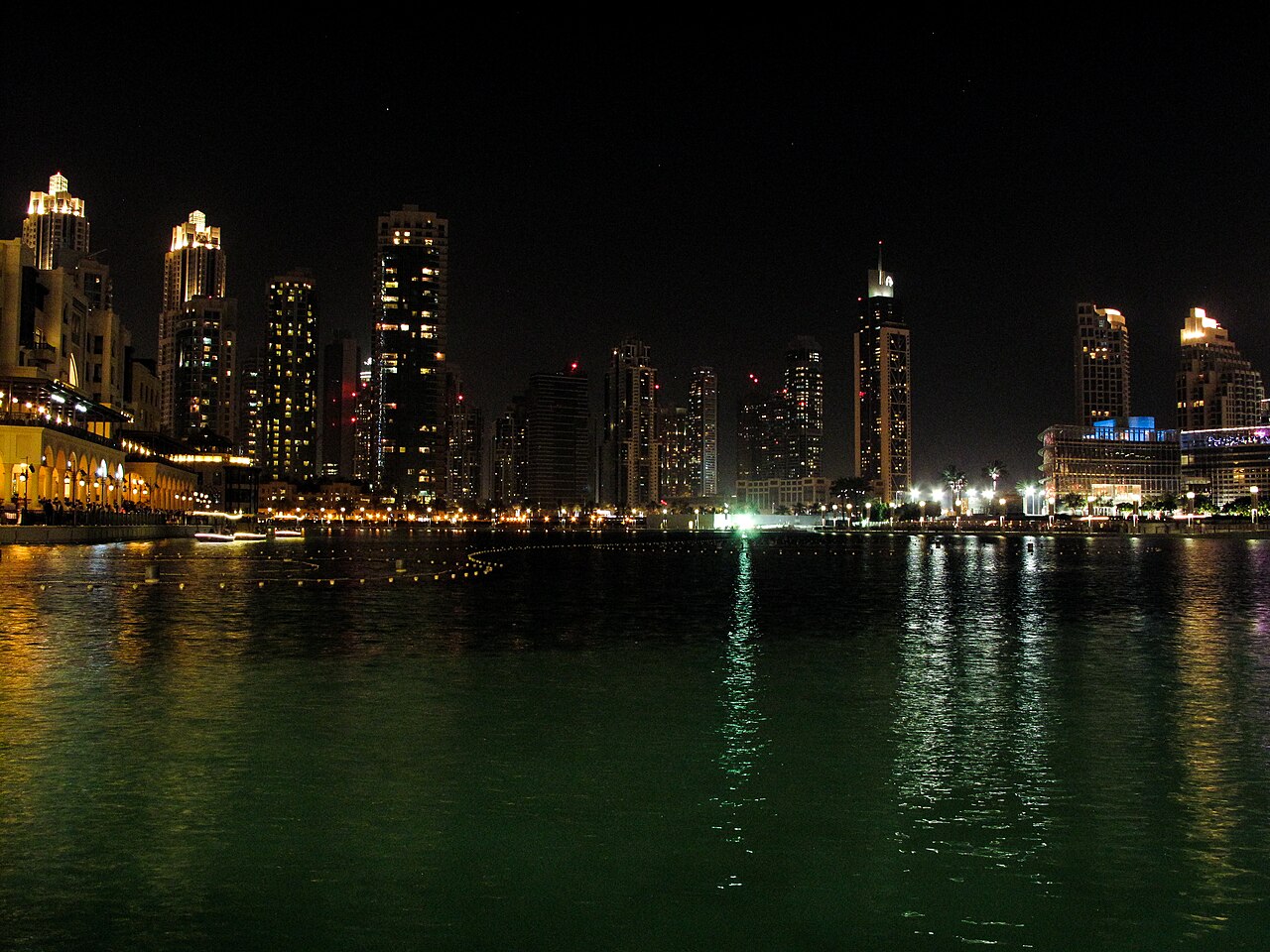 Burj Khalifa observation deck view over Downtown Dubai from 124th floor — photo 1