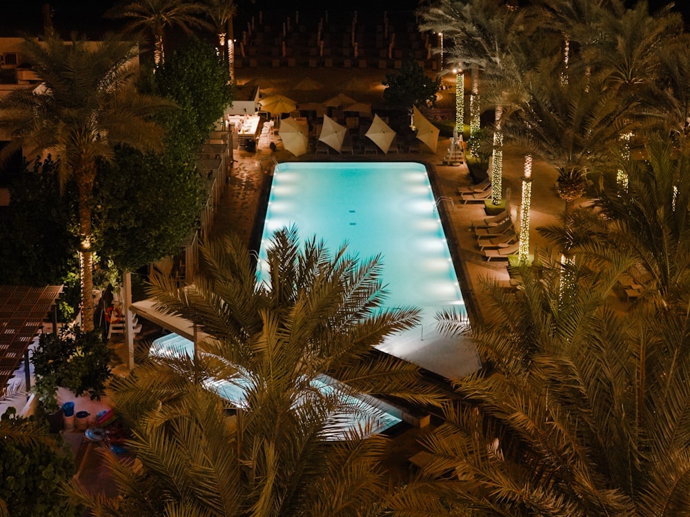 Paradiso beach club at Atlantis Palm Jumeirah at night with DJ performance — photo 3