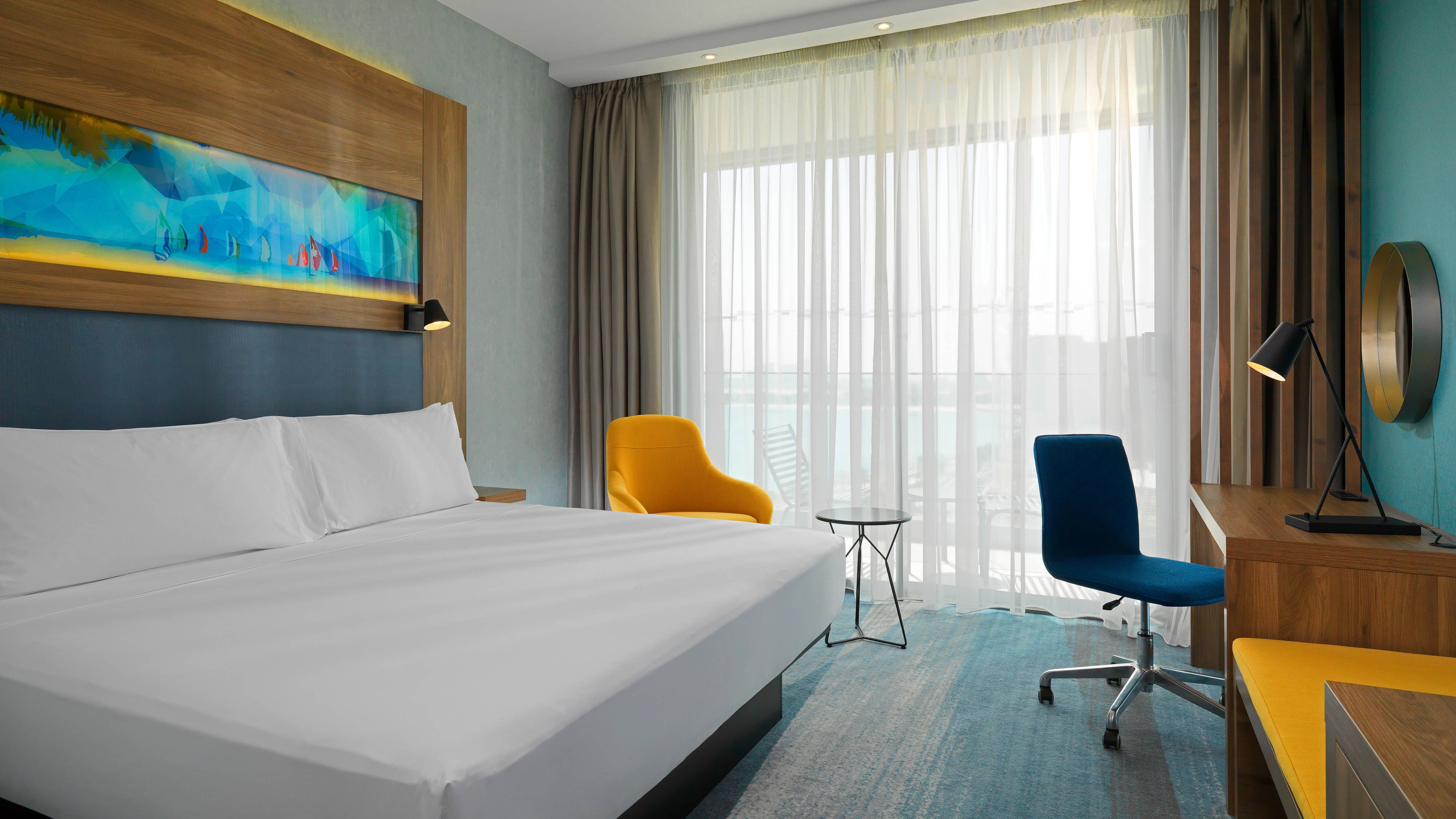 Aloft Palm Jumeirah hotel exterior with Arabian Gulf views — photo 3